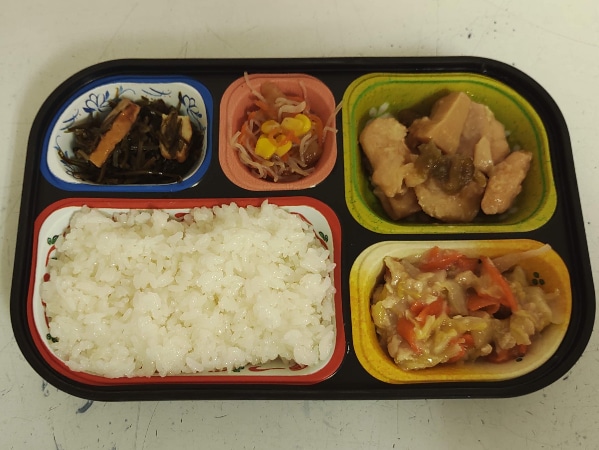 4月10日の昼食メニュー