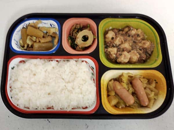 4月29日の昼食メニュー
