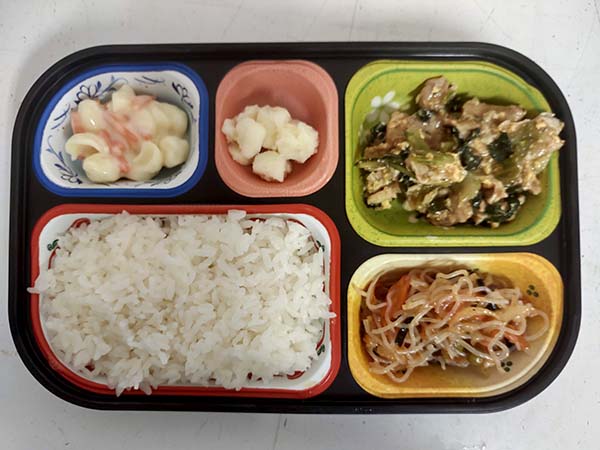 5月3日の昼食メニュー