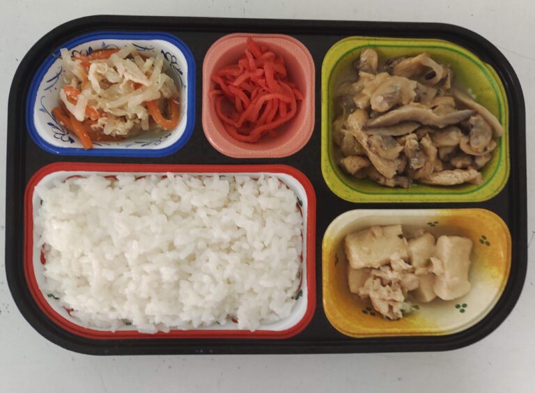 8月18日の昼食メニュー